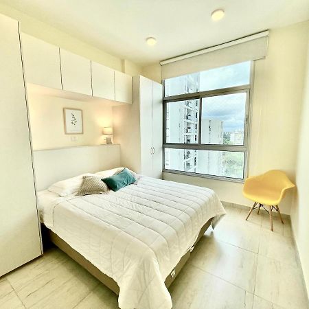 Villa Morra, A Pasos De Los Shoppings! Асунсьон Экстерьер фото